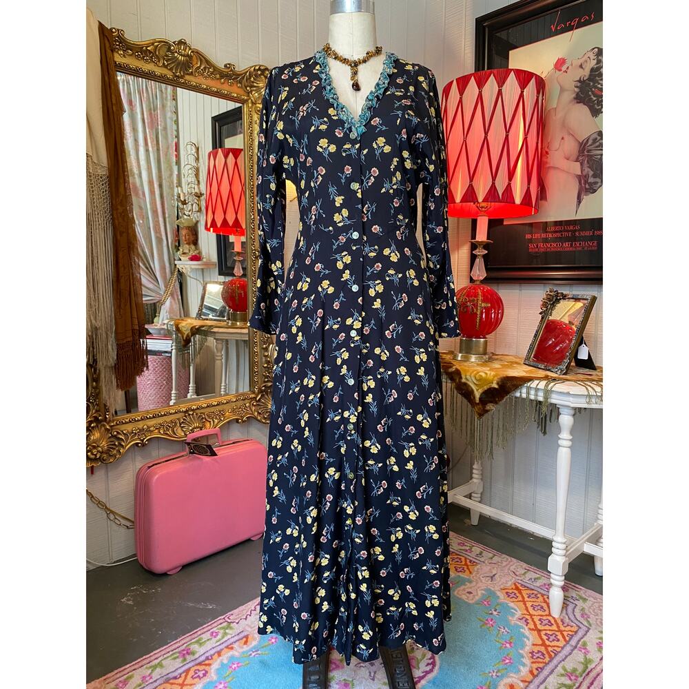 vintage 1970s black floral maxi dress zoe whimsygoth large 70s fashion granny